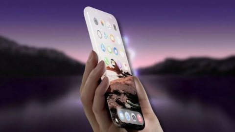 iPhone'larda düz tasarım dönemi sona erebilir