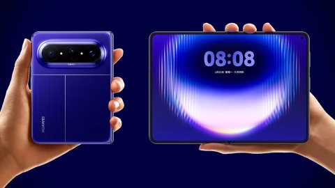 Huawei Pura X Max katlanabilir telefon