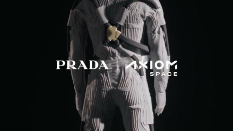 NASA astronotlarına Prada dokunuşu...