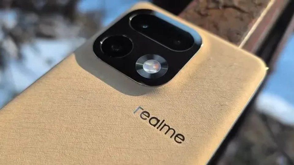 Realme 17 Pro için sızan teknik özelliklerin yer aldığı haber görseli