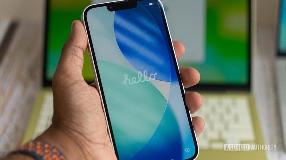 Ucuz iPhone 18e'de 120 Hz ekran yok