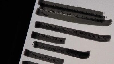 Size gönderilen bir fotoğrafta önemli bir kısmın siyah renkle gizlendiğini