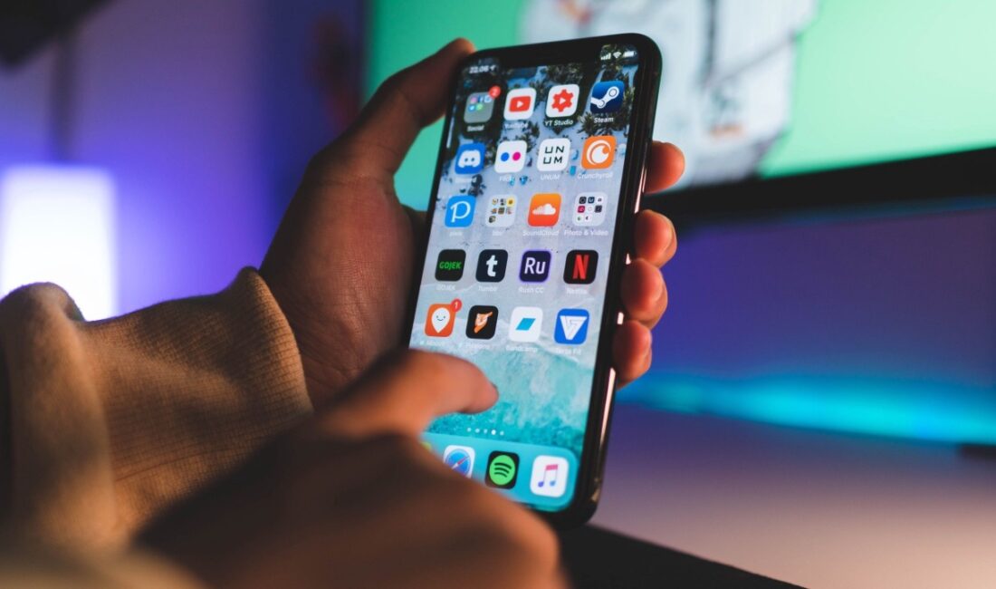 Eğer iPhone kullanıyorsanız ve internet bağlantınızın olmadığı zamanlarda bile dizi