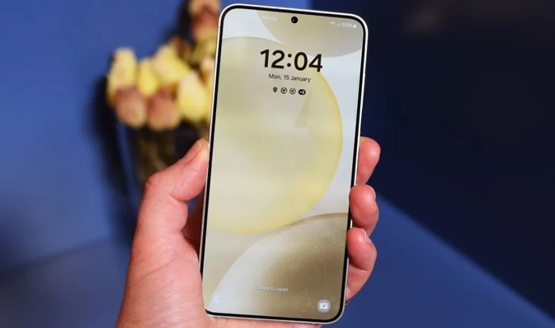 Bazı Samsung telefon kullanıcıları, Nisan 2026 güvenlik güncellemesini yükledikten sonra
