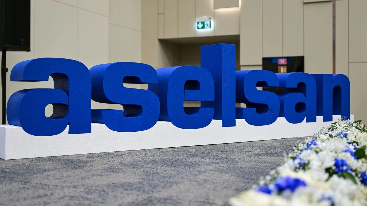 Apple ve Samsung'a karşı yerli akıllı telefon hamlesi