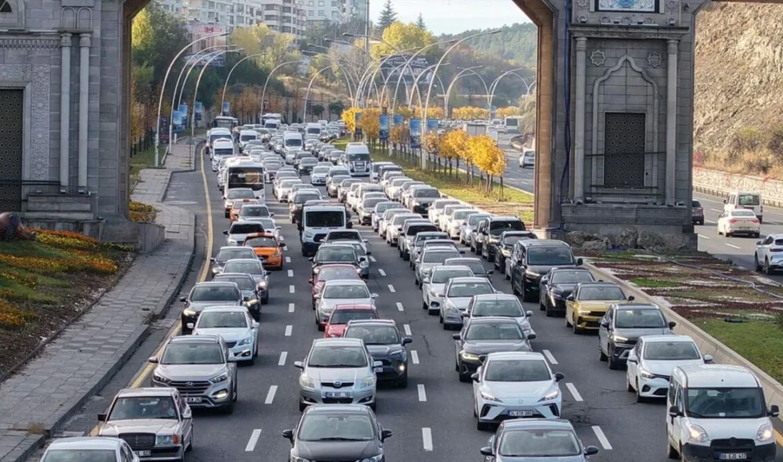 İçişleri Bakanlığı, sosyal medyada hızla yayılan ve araçlarda pense, tornavida