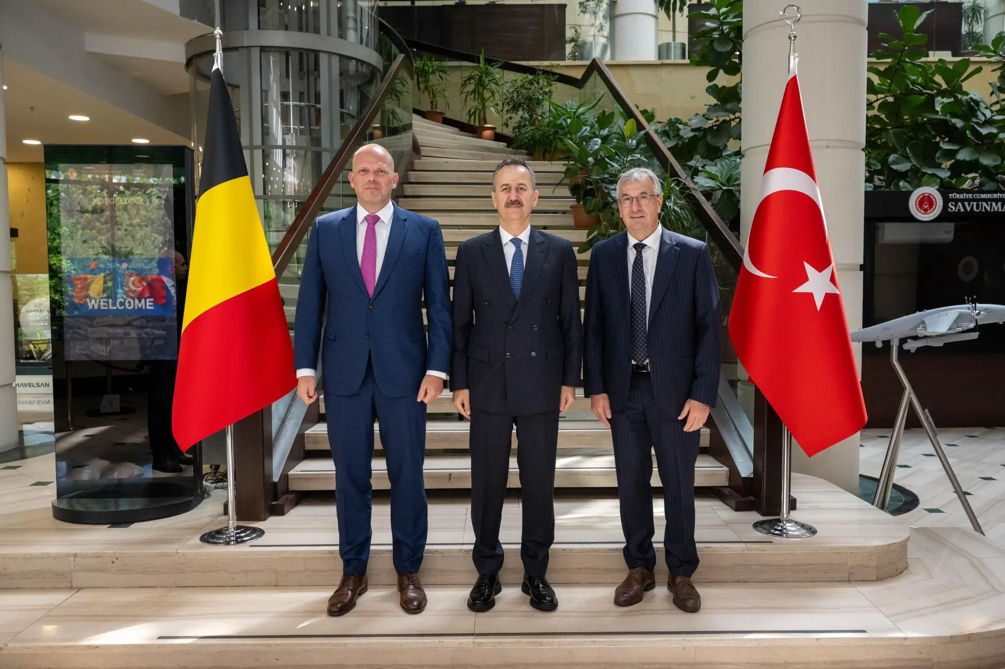 Türk savunma sanayisinin gücü Brüksel’de tescillendi