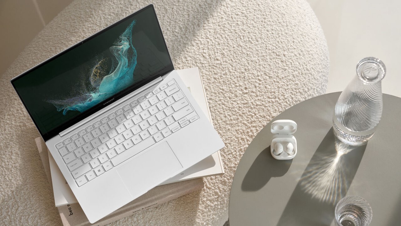 Samsung'dan Apple MacBook Neo'ya cevap niteliğinde laptop