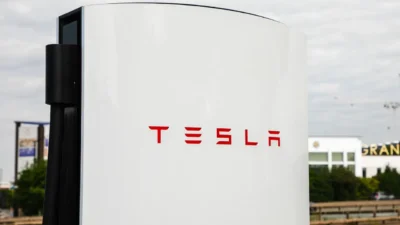 Tesla, Türkiye genelindeki şarj ağı altyapısını güçlendirme çalışmaları kapsamında Muğla'da
