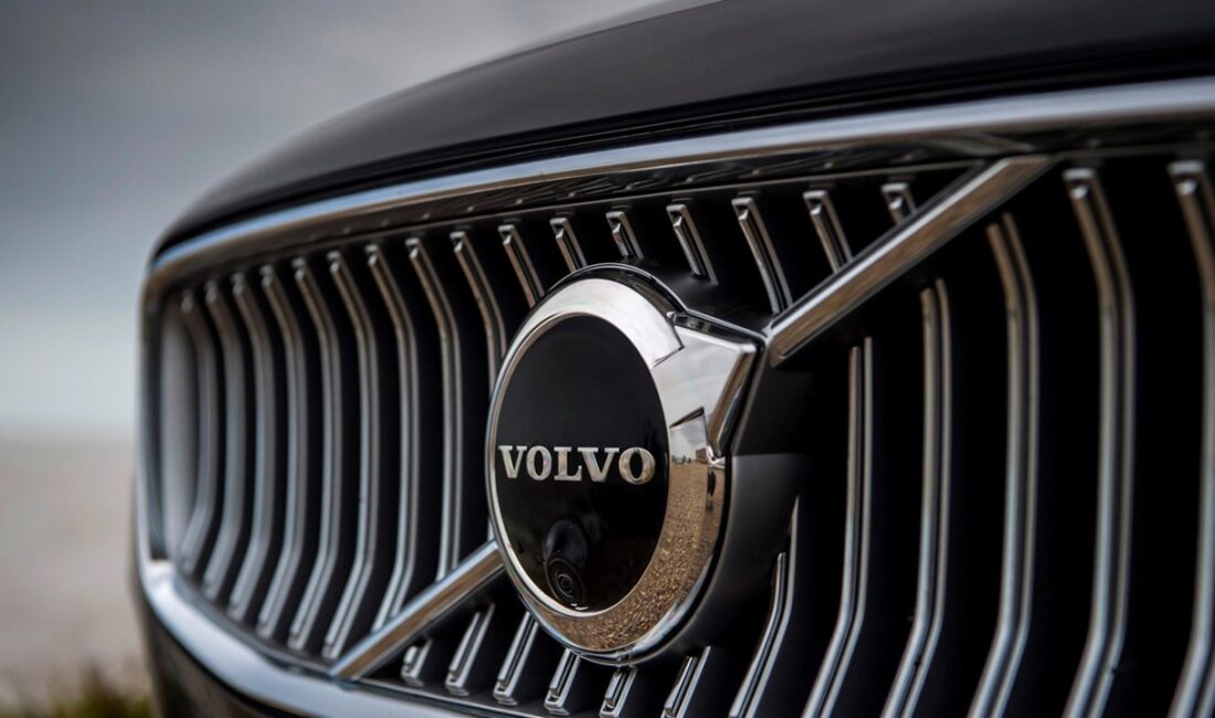 Volvo, araç içi bilgi-eğlence sistemlerini modernleştirmek adına Google Gemini yapay