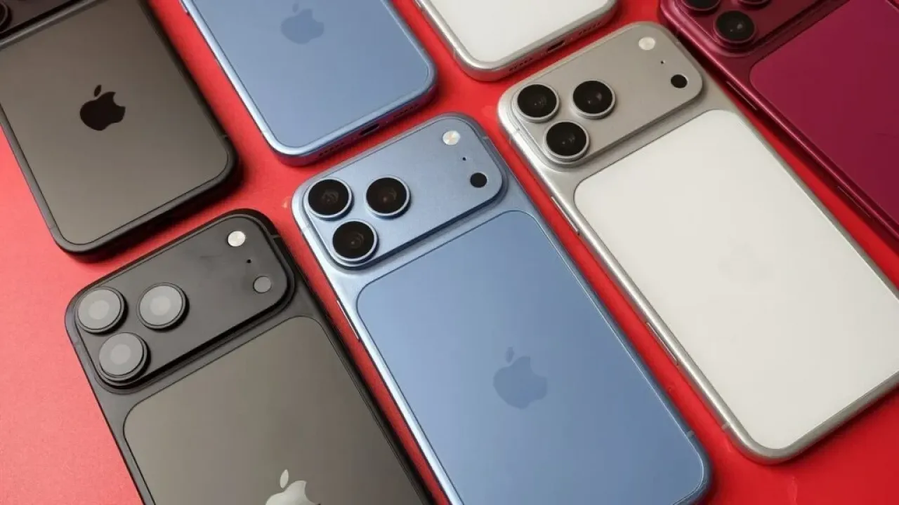 Uzmanlar, Apple'ın yeni nesil akıllı telefon serisini görücüye çıkaracağı muhtemel