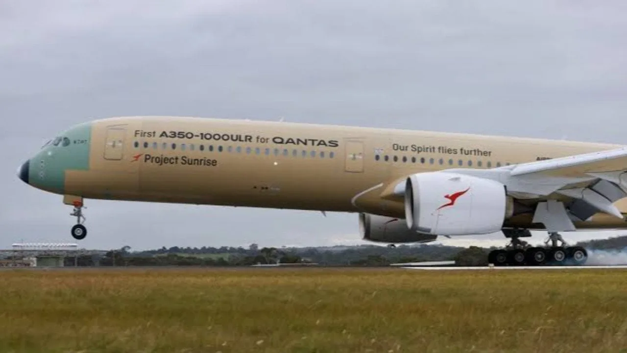 Airbus A350-1000ULR