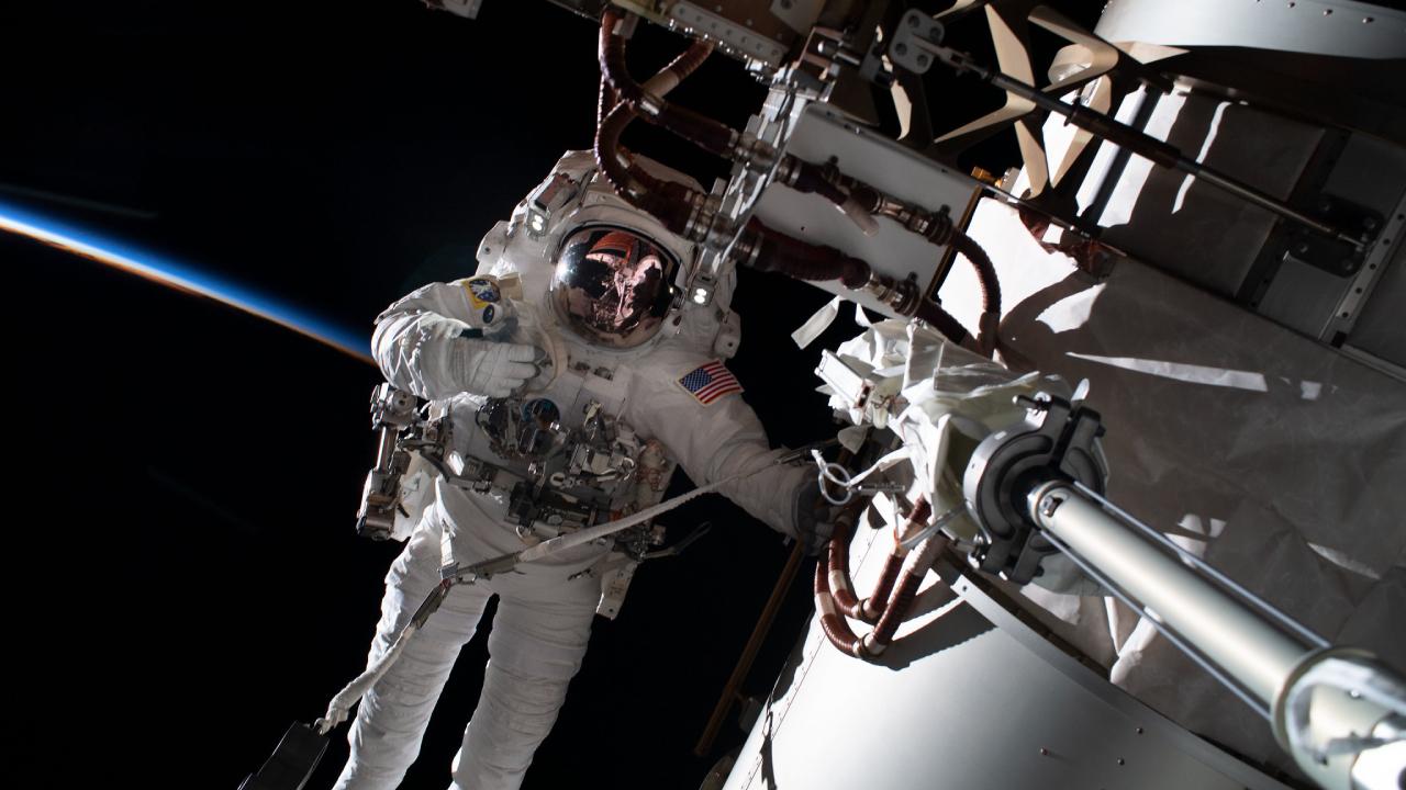 Ay ve Mars'ta yaşam için artık astronot olmana gerek yok