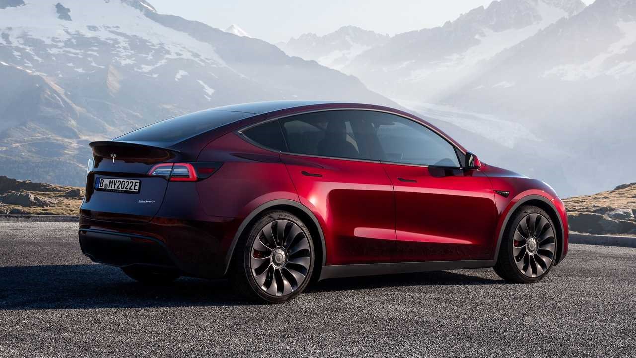 Tesla - Grok entegrasyonu