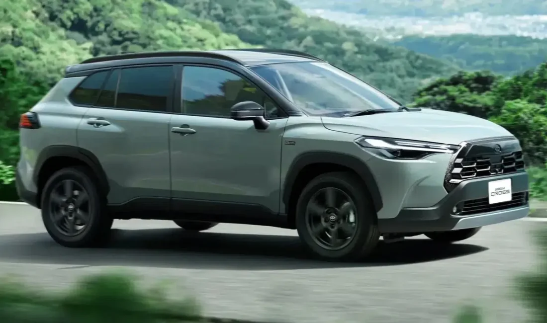 Toyota, C-SUV pazarındaki sevilen modeli Corolla Cross'un daha sportif ve