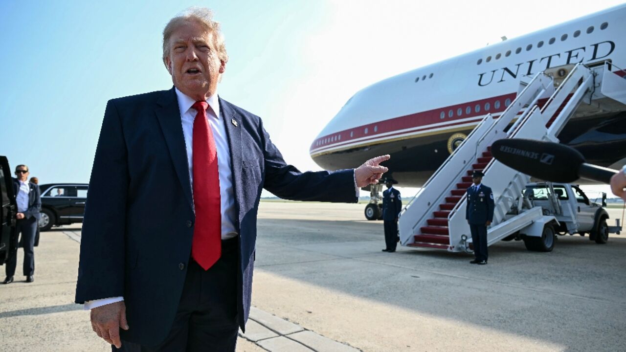 Trump 400 milyon dolarlık yeni Air Force One ile ilk uçuşunu yaptı