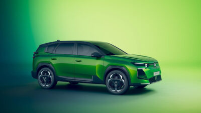 Fransız otomobil üreticisi Citroen, elektrikli SUV pazarındaki rekabeti yeni bir