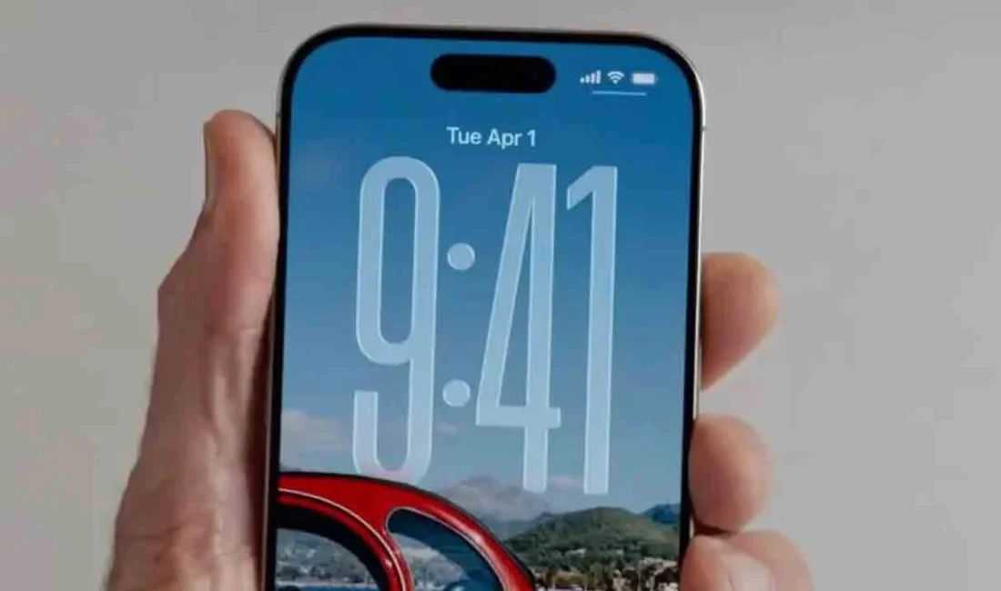 iPhone’lara yapay zeka destekli güvenlik kalkanı geldi Apple, iOS işletim sistemine eklediği yerleşik güvenlik katmanıyla birlikte sahte