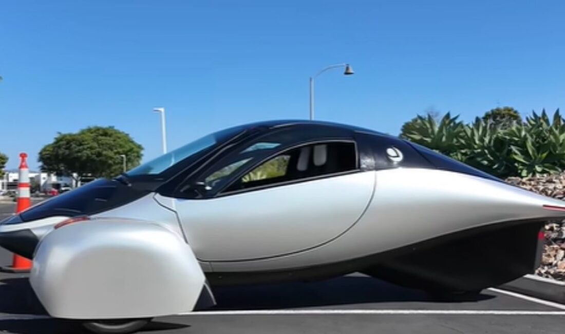 Amerikan Aptera Motors firması tarafından geliştirilen elektrikli araç, bağımsız testlerde