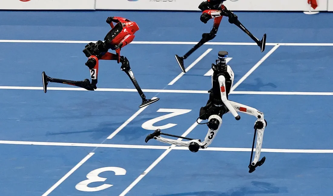 Pekin'de düzenlenen Dünya İnsansı Robot Oyunları'nda sahne alan Tiangong Ultra