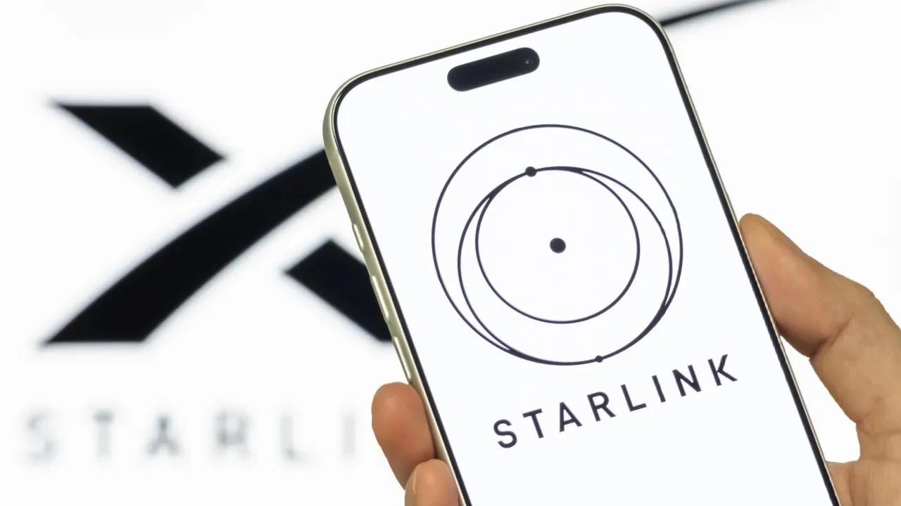 Starlink şimdi de cep telefonu operatörlüğüne soyunuyor!