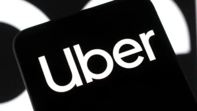 Uber, 13-17 yaş arası gençlerin gerçekleştirdiği yolculukların ebeveynler tarafından canlı