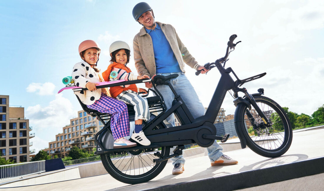100 km menzilli aile bisikleti Urban Arrow Breeze duyuruldu Hollanda merkezli premium kargo bisikleti üreticisi Urban Arrow, iki çocuk